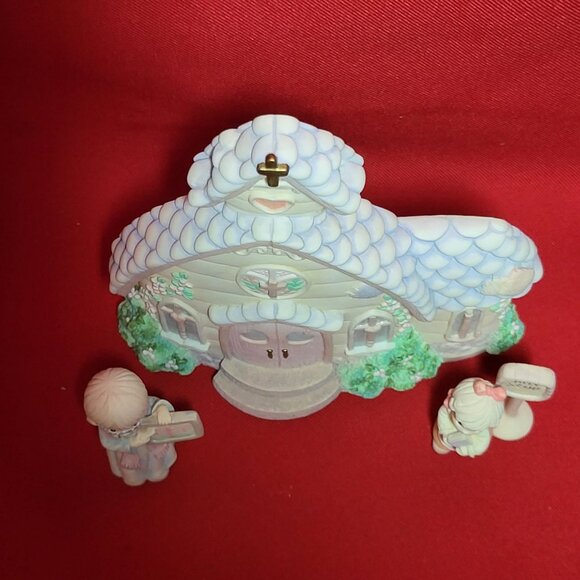 Precious Moments Village Collection Sunday Morning Church Service 1994 - Picture 4 of 15